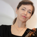 Olena Arnakuliyeva / Geige